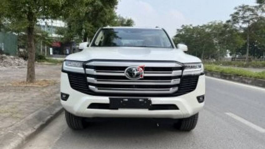 Bán xe Toyota Land Cruiser 3.5 V6 AT – 2024 Mới