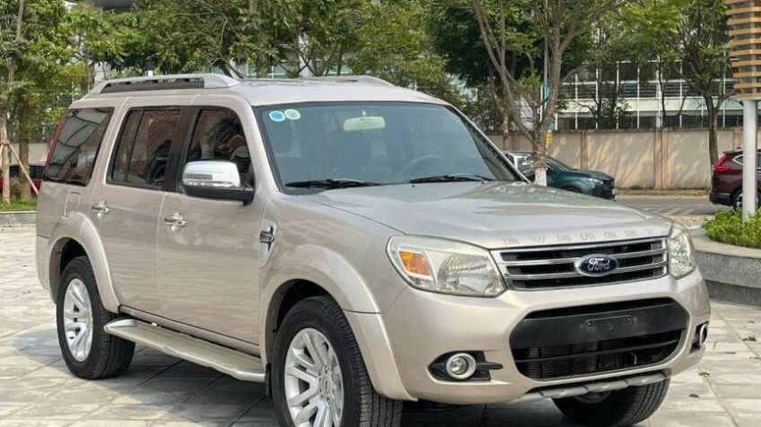 Bán xe Ford Everest 2.5L 4×2 AT – 2014 Cũ