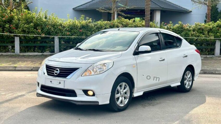 Bán xe Nissan Sunny XV Premium S AT – 2018 Cũ