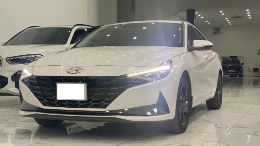 Bán xe Hyundai Elantra 1.6 Đặc biệt AT – 2023 Cũ