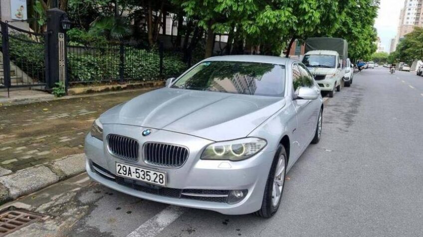 Bán xe BMW 5 Series 523i AT – 2010 Cũ