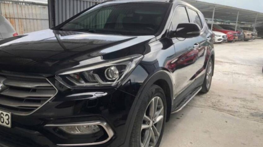 Bán xe Hyundai SantaFe 2.4L 4WD AT – 2018 Cũ