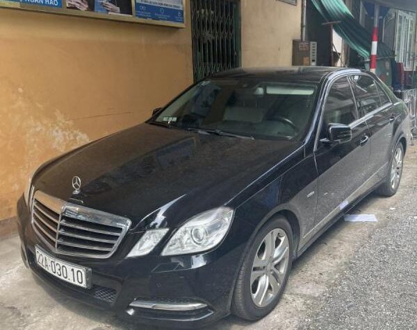 Bán xe Mercedes E class E250 AT – 2010 Cũ