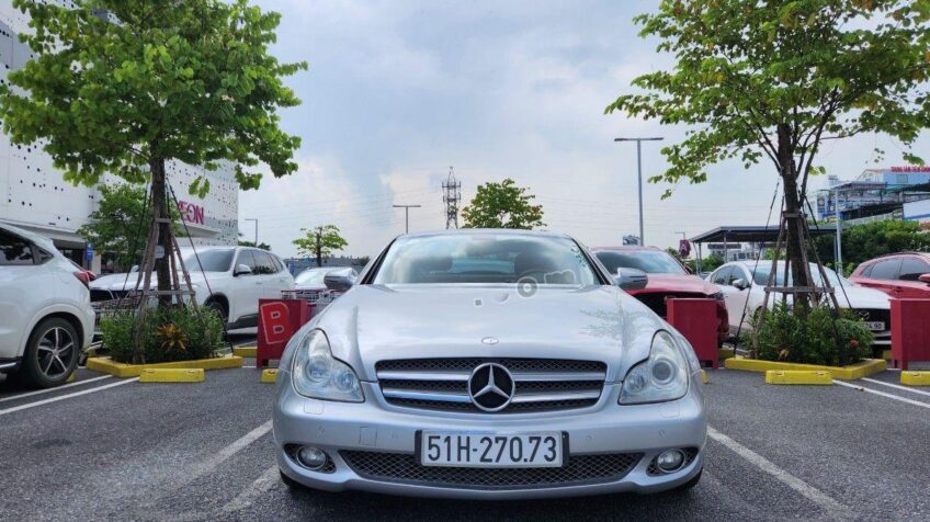 Bán xe Mercedes CLS class 300 AT – 2010 Cũ