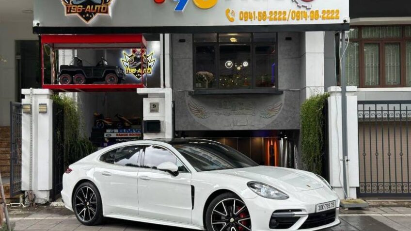 Bán xe Porsche Panamera 3.0 V6 AT – 2018 Cũ