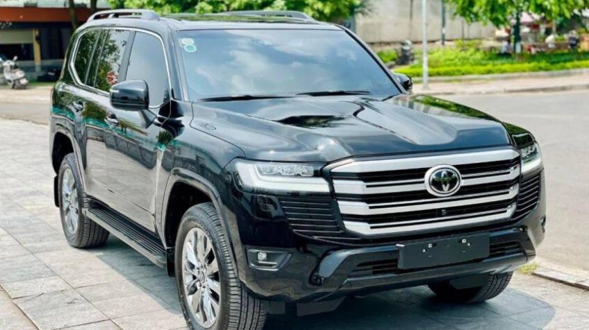Bán xe Toyota Land Cruiser 3.5 V6 AT – 2024 Mới