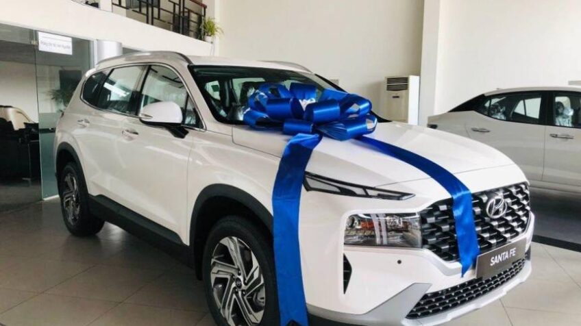 Bán xe Hyundai SantaFe Tiêu chuẩn 2.5L AT – 2024 Mới