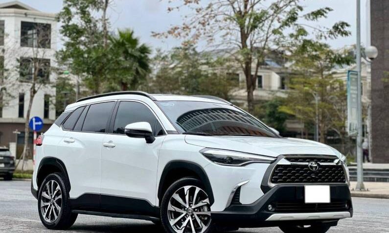 Bán xe Toyota Corolla Cross 1.8V AT – 2021 Cũ