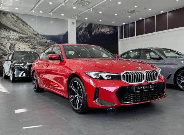 Bán xe BMW 3 Series 320i M Sport AT – 2024 Mới