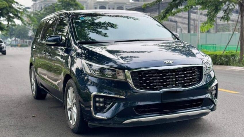 Bán xe Kia Sedona 2.2 DAT Luxury AT – 2019 Cũ