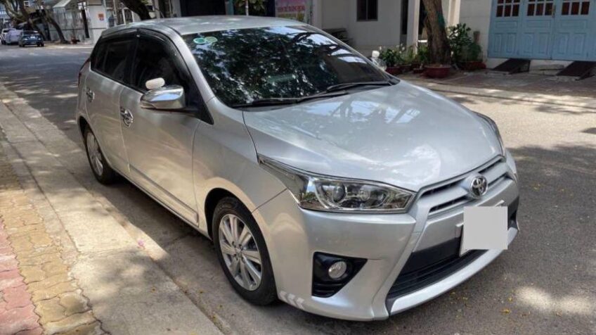 Bán xe Toyota Yaris 1.3G AT – 2015 Cũ