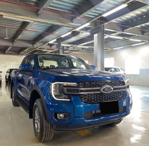 Bán xe Ford Ranger XLS 2.0L 4×2 AT – 2024 Mới