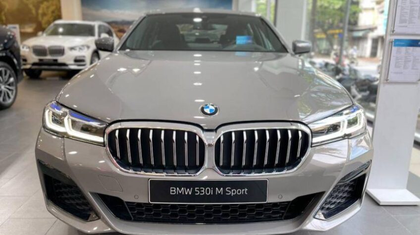 Bán xe BMW 5 Series 530i M Sport AT – 2022 Mới