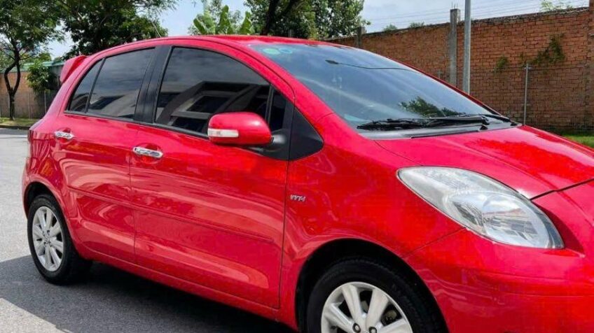 Bán xe Toyota Yaris 1.5 AT – 2012 Cũ