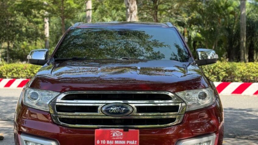 Bán xe Ford Everest Titanium 2.2L 4×2 AT – 2016 Cũ