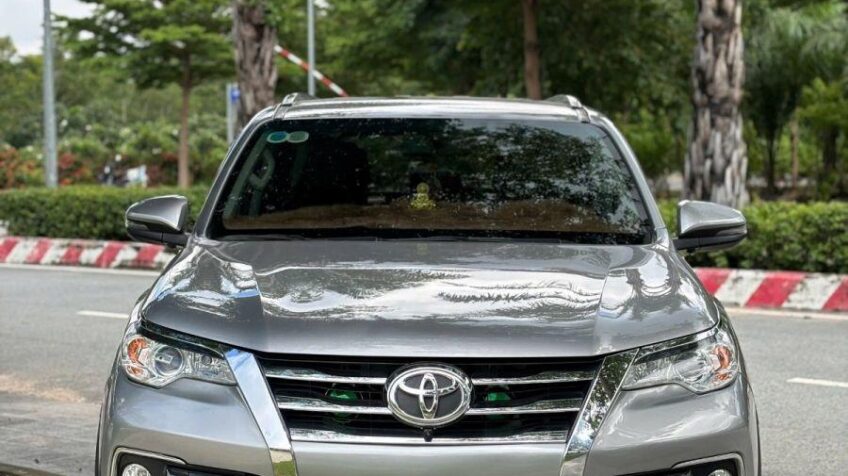 Bán xe Toyota Fortuner 2.7V 4×2 AT – 2020 Cũ