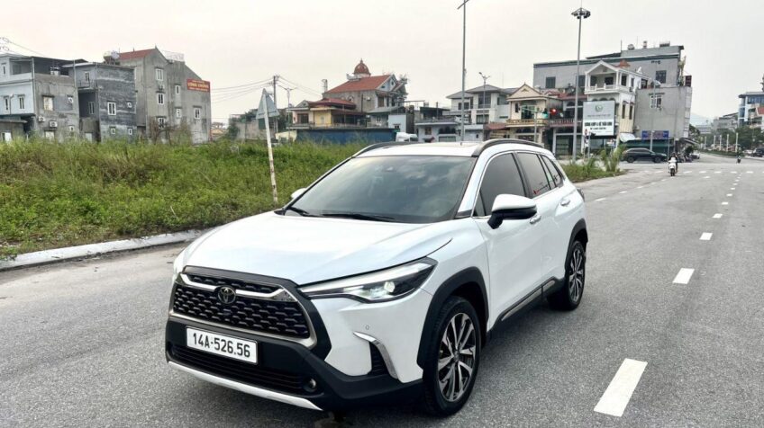 Bán xe Toyota Corolla Cross 1.8V AT – 2020 Cũ