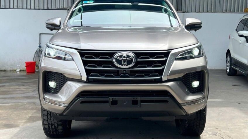 Bán xe Toyota Fortuner 2.4G 4×2 MT – 2021 Cũ
