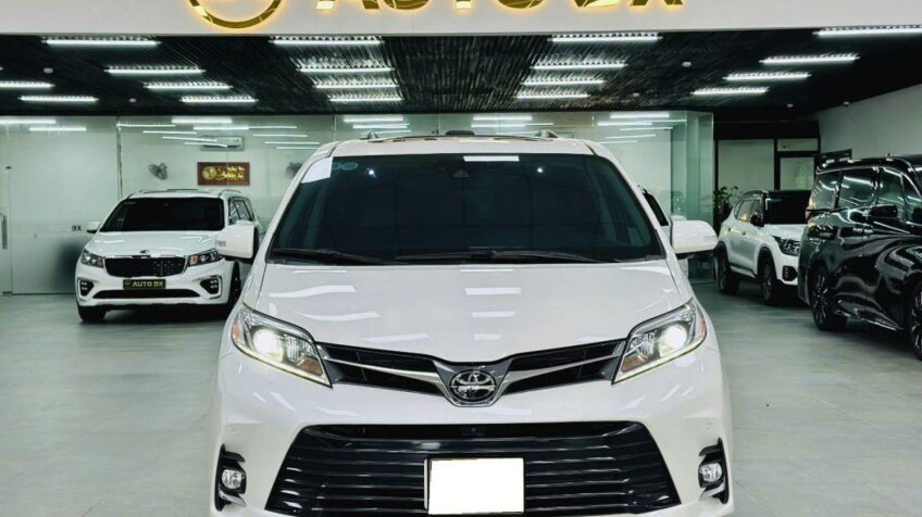 Bán xe Toyota Sienna Limited 3.5 AWD AT – 2018 Cũ