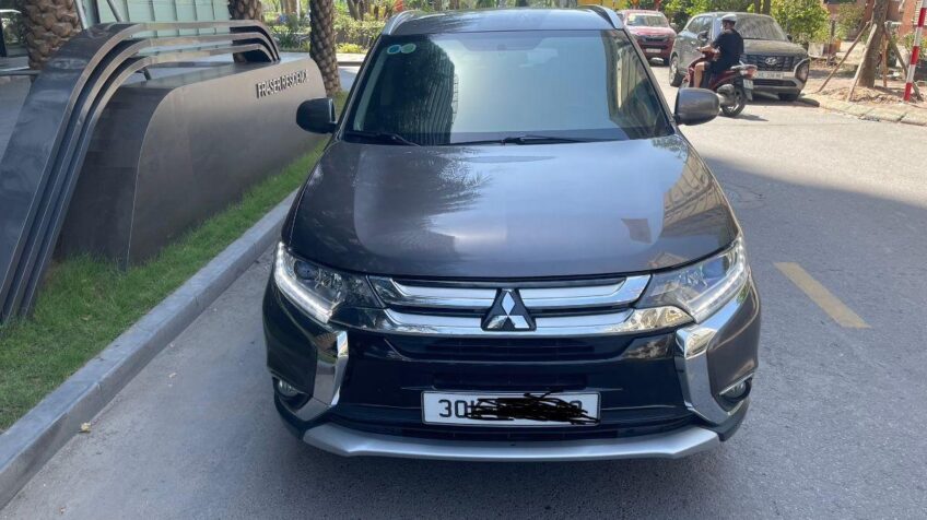 Bán xe Mitsubishi Outlander 2.0 STD AT – 2016 Cũ