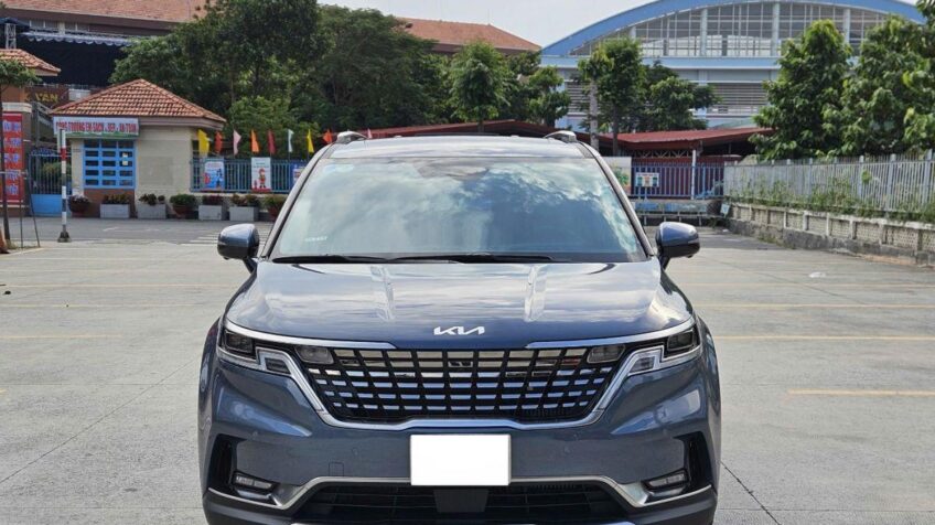 Bán xe Kia Carnival Signature 2.2D AT – 2023 Cũ