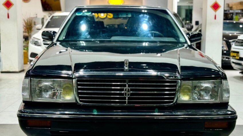 Bán xe Nissan Cedric 3.0 MT – 1993 Cũ