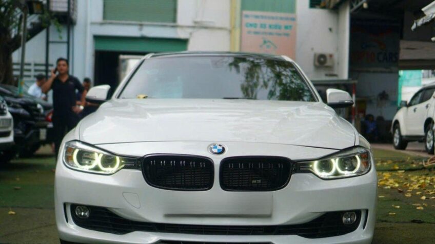 Bán xe BMW 3 Series 320i AT – 2014 Cũ