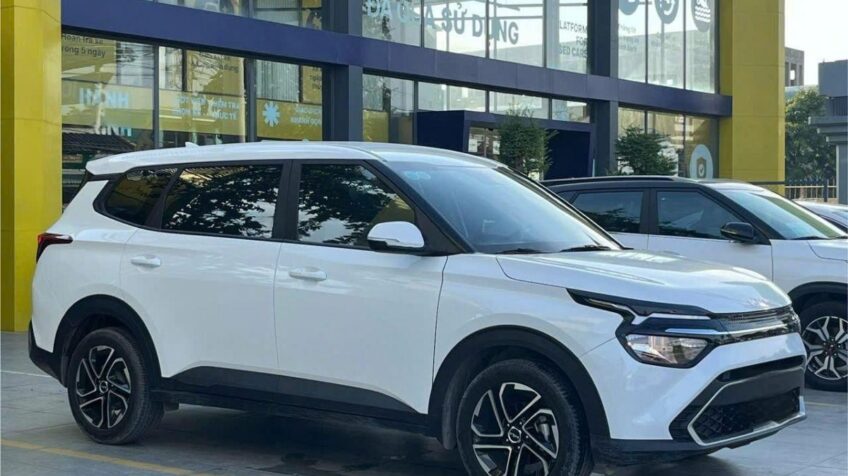 Bán xe Kia Carens 1.5G Deluxe MT – 2023 Cũ