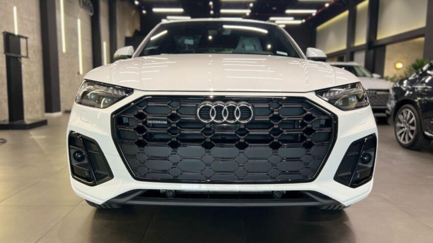 Bán xe Audi Q5 Sline 45 TFSI Quattro AT – 2024 Mới