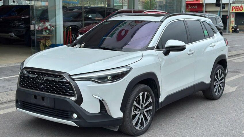 Bán xe Toyota Corolla Cross 1.8V AT – 2020 Cũ