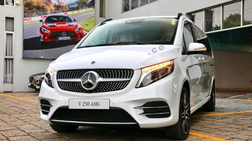Bán xe Mercedes V class V250 AMG AT – 2024 Mới