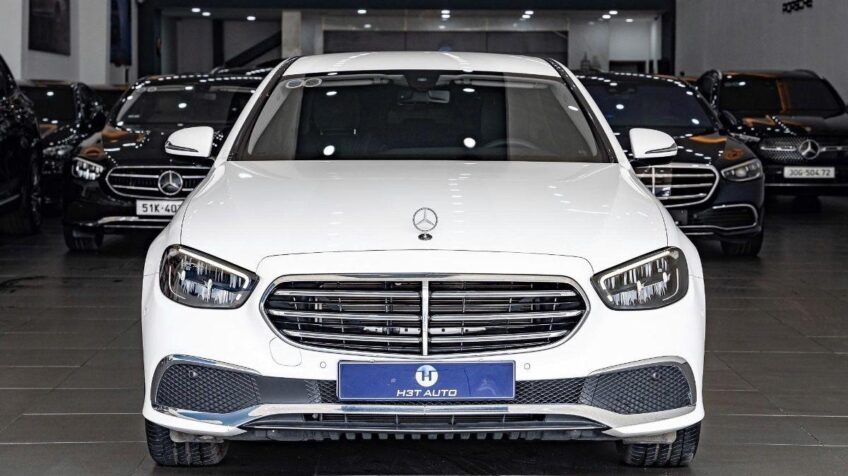 Bán xe Mercedes E class E200 Exclusive AT – 2022 Cũ
