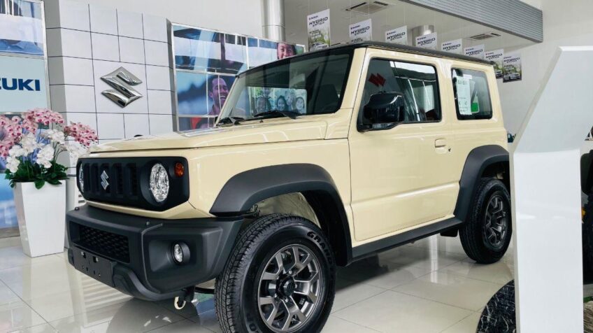 Bán xe Suzuki Jimny 1.5L 4×4 AT – 2024 Mới