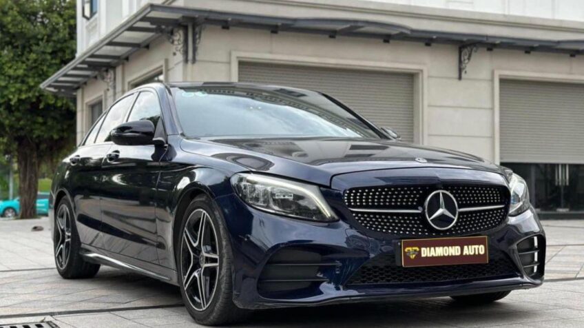 Bán xe Mercedes C class C300 AMG AT – 2019 Cũ