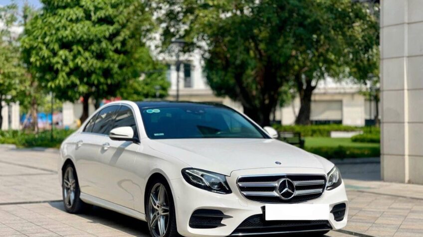 Bán xe Mercedes E class E300 AMG AT – 2017 Cũ
