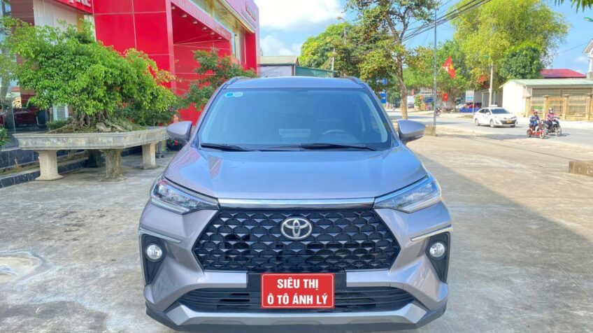Bán xe Toyota Veloz Cross 1.5 CVT AT – 2022 Cũ