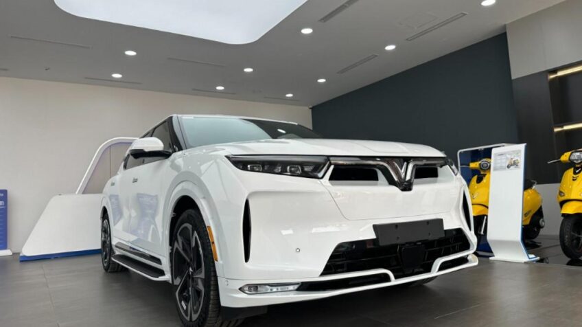 Bán xe VinFast VF9 Plus AT – 2024 Mới