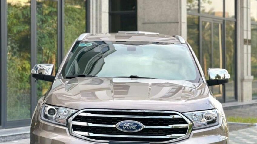 Bán xe Ford Everest Titanium 2.0L 4×2 AT – 2019 Cũ