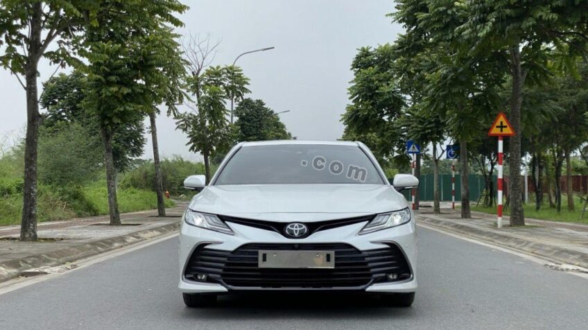 Bán xe Toyota Camry 2.5Q AT – 2022 Cũ