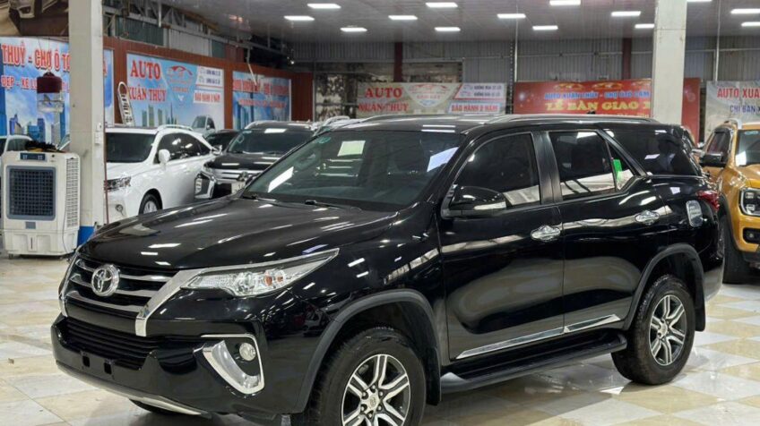 Bán xe Toyota Fortuner 2.7V 4×2 AT – 2017 Cũ