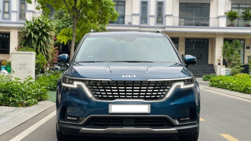 Bán xe Kia Carnival Signature 2.2D AT – 2023 Cũ