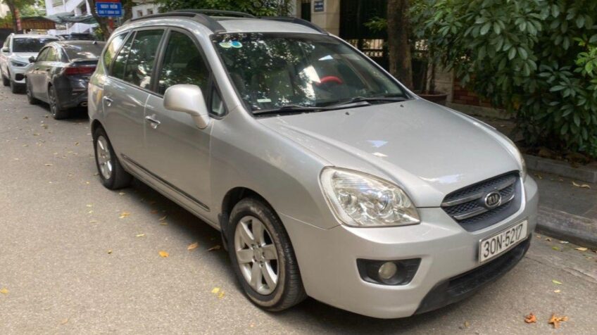 Bán xe Kia Carens 2.0 AT – 2008 Cũ