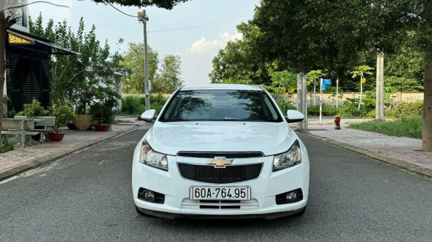 Bán xe Chevrolet Cruze LS 1.6 MT – 2014 Cũ