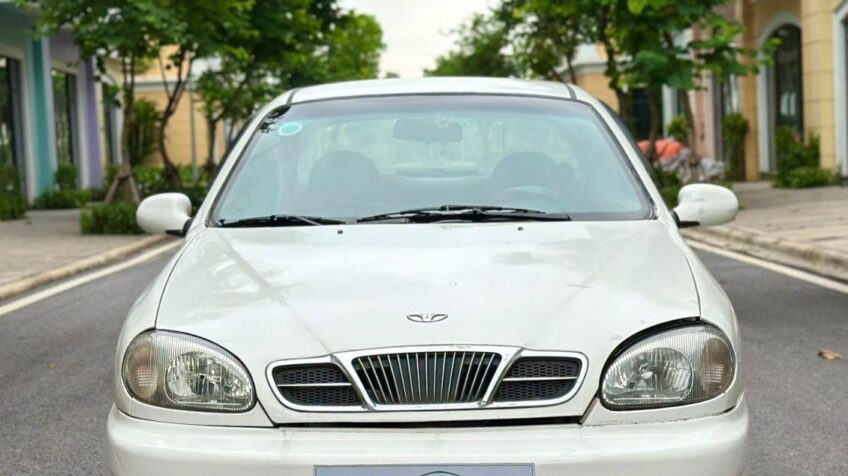 Bán xe Daewoo Lanos SX MT – 2001 Cũ