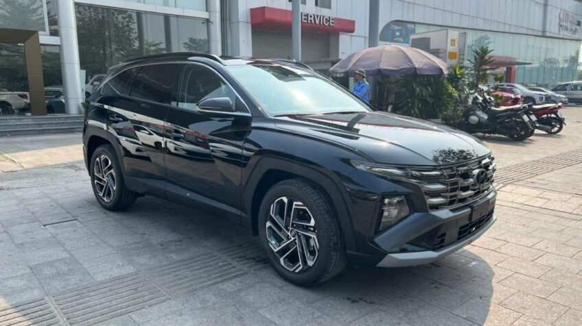 Bán xe Hyundai Tucson 1.6 Turbo HTRAC Đặc biệt AT – 2025 Mới