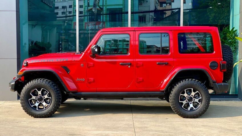 Bán xe Jeep Wrangler Rubicon 2.0 4×4 AT – 2024 Mới