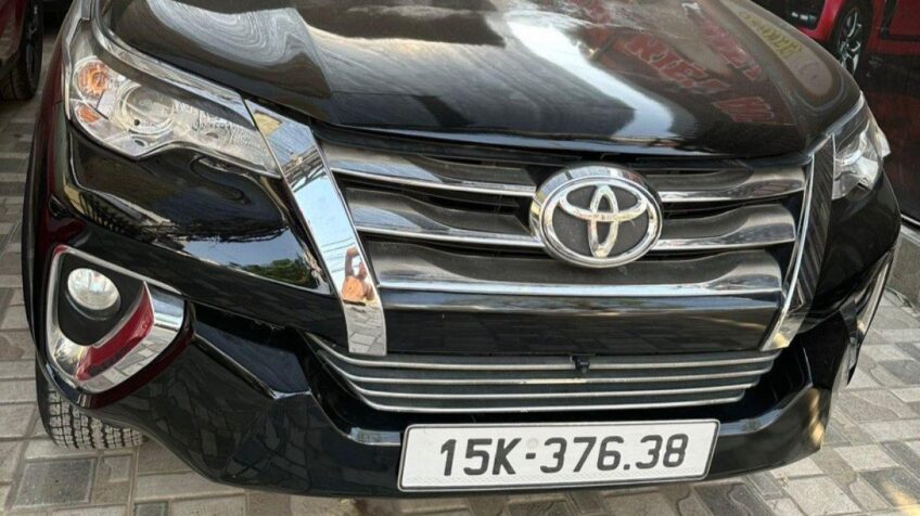 Bán xe Toyota Fortuner 2.7V 4×2 AT – 2017 Cũ