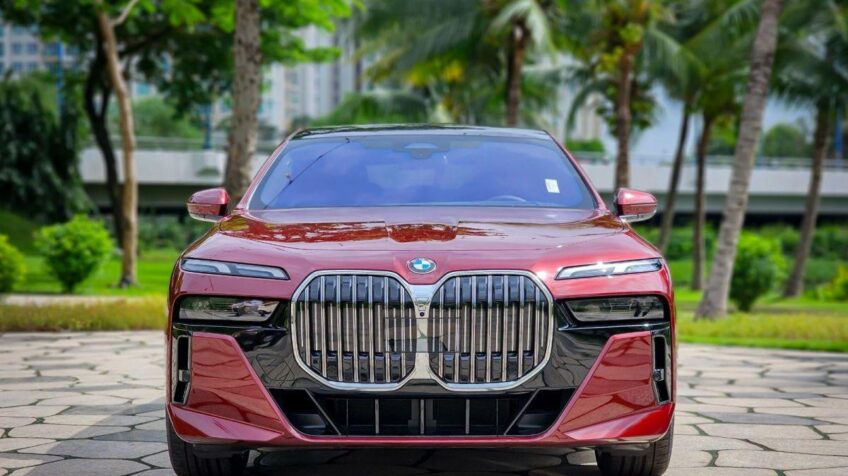 Bán xe BMW 7 Series 735i M Sport AT – 2023 Mới