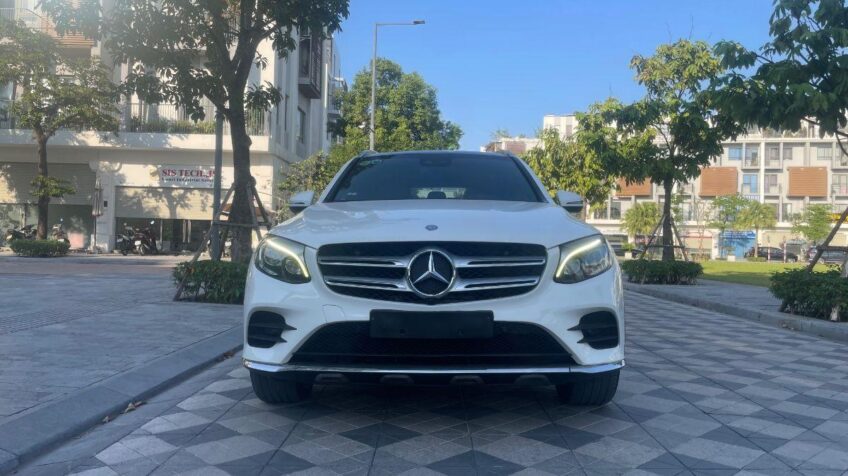 Bán xe Mercedes GLC 300 4Matic AT – 2017 Cũ