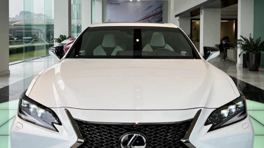 Bán xe Lexus ES 250 F Sport AT – 2024 Mới